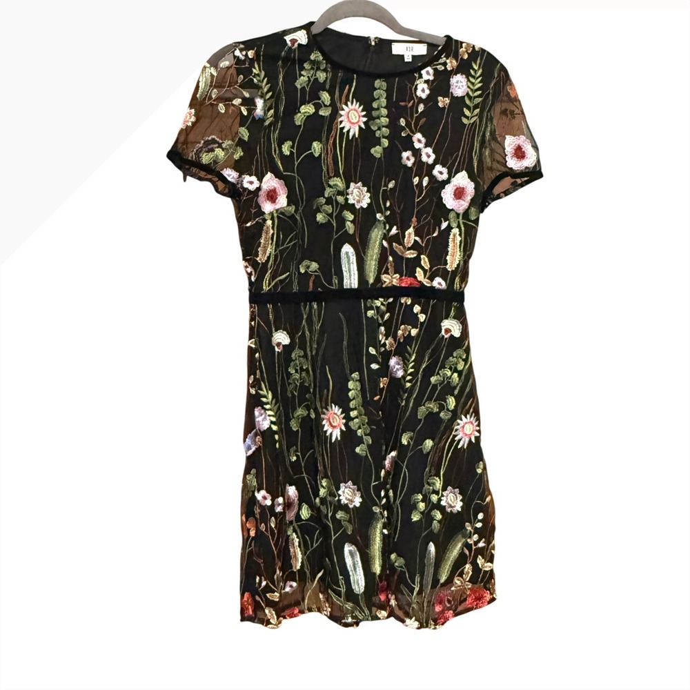 NSR Mini Dress Floral Mesh Embroidered Butterfly Medium Black‎ Excellent CD9755